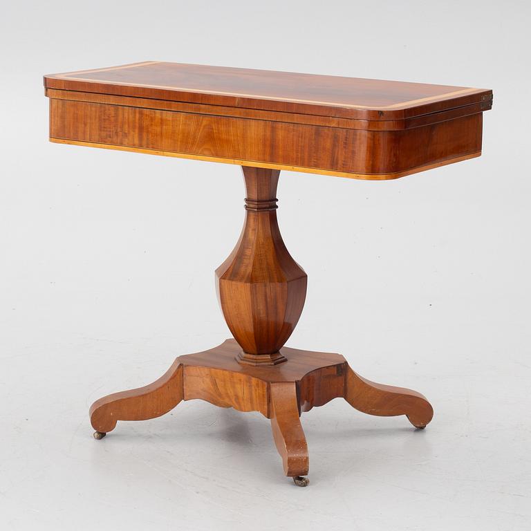 A games table, 19th Century.