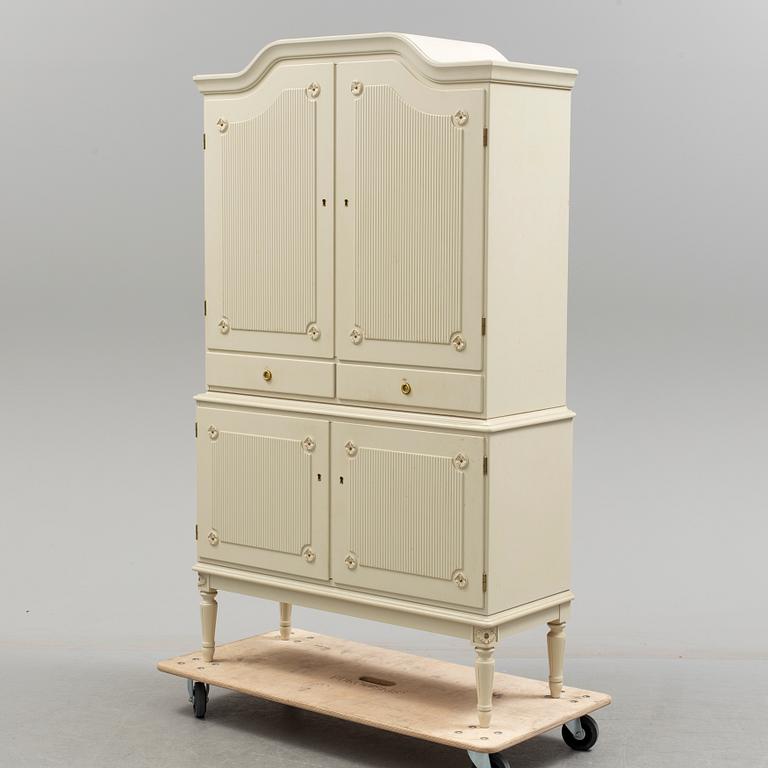 SKÅP, gustaviansk stil, 1900-talets slut.