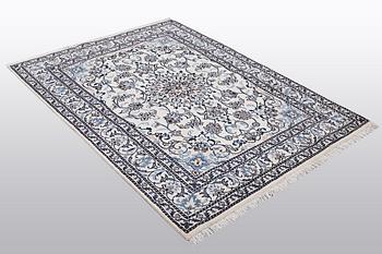 A rug, Nain, part silk, sk 9 LAA, ca 209 x 146 cm.