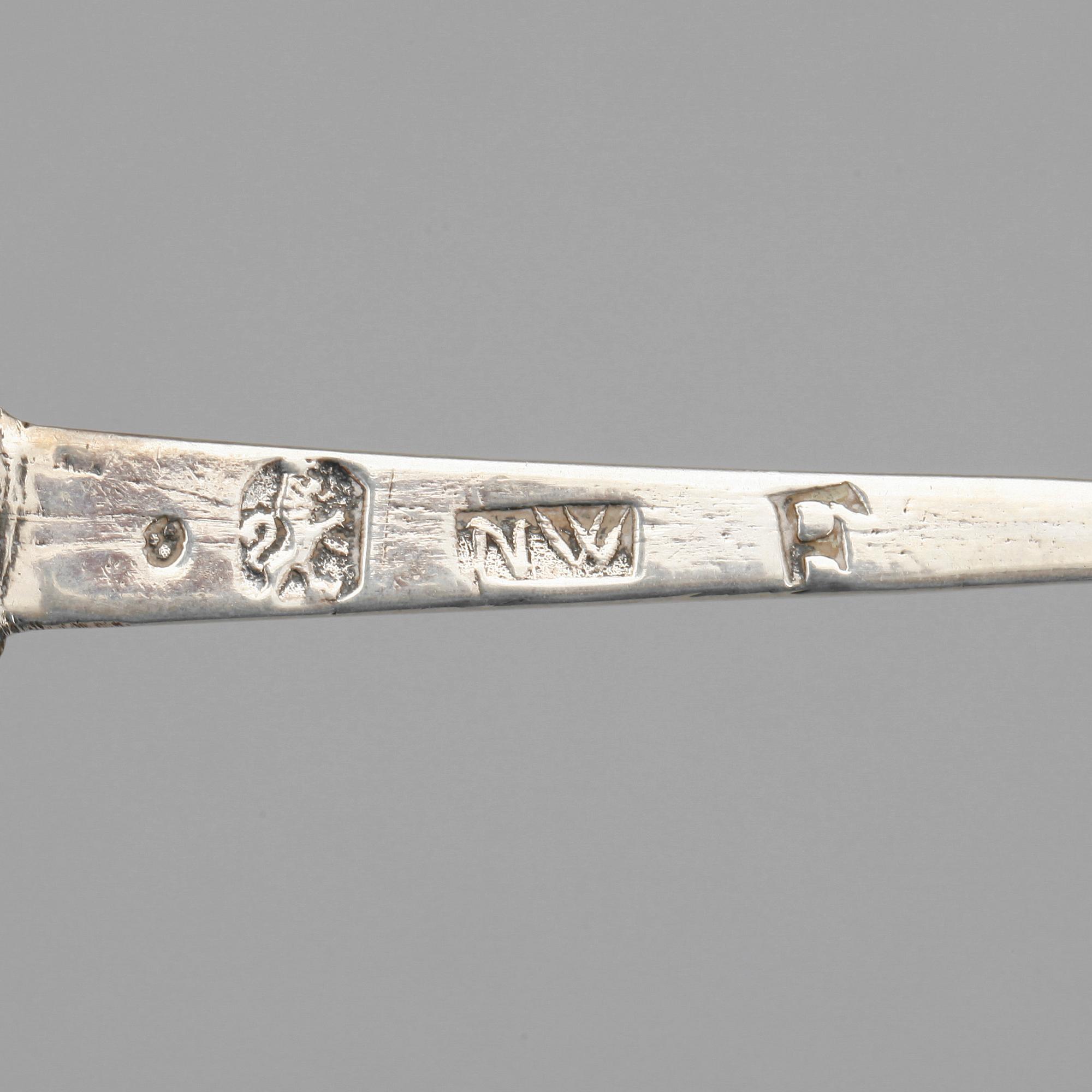 BRÄNNVINSSKED, silver, Niclas Wiggman, Kalmar 1764. Vikt ca 29 gram.