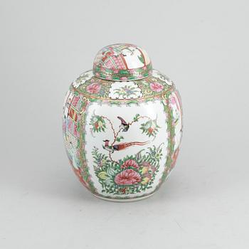 BOJAN, porslin, Kina, Kanton, 1900-tal.