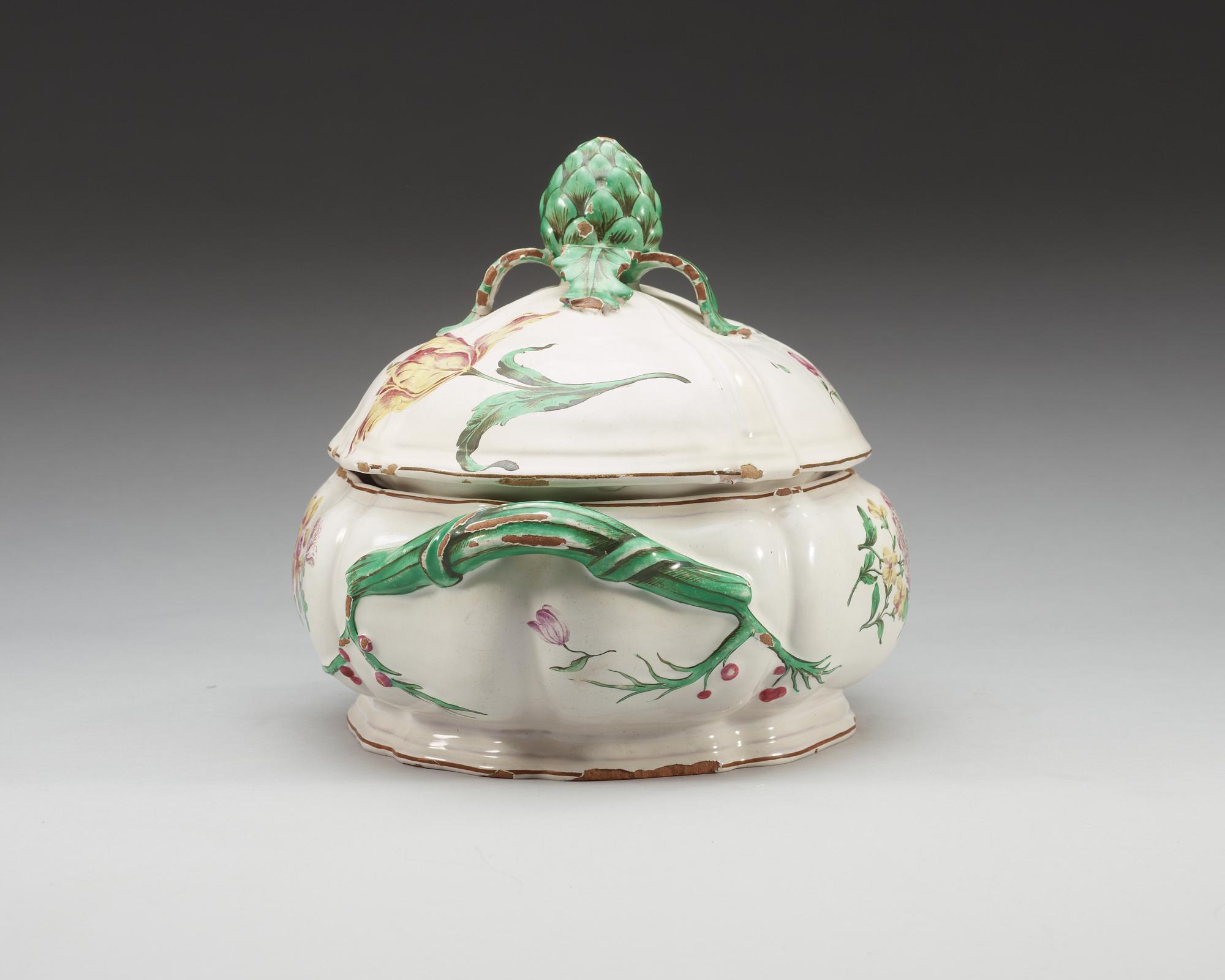 An unmarked faience tureen with cover, 18th Century.