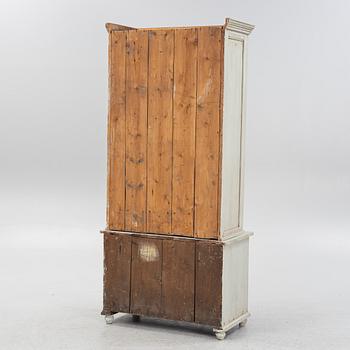 Cabinet, 19th century.