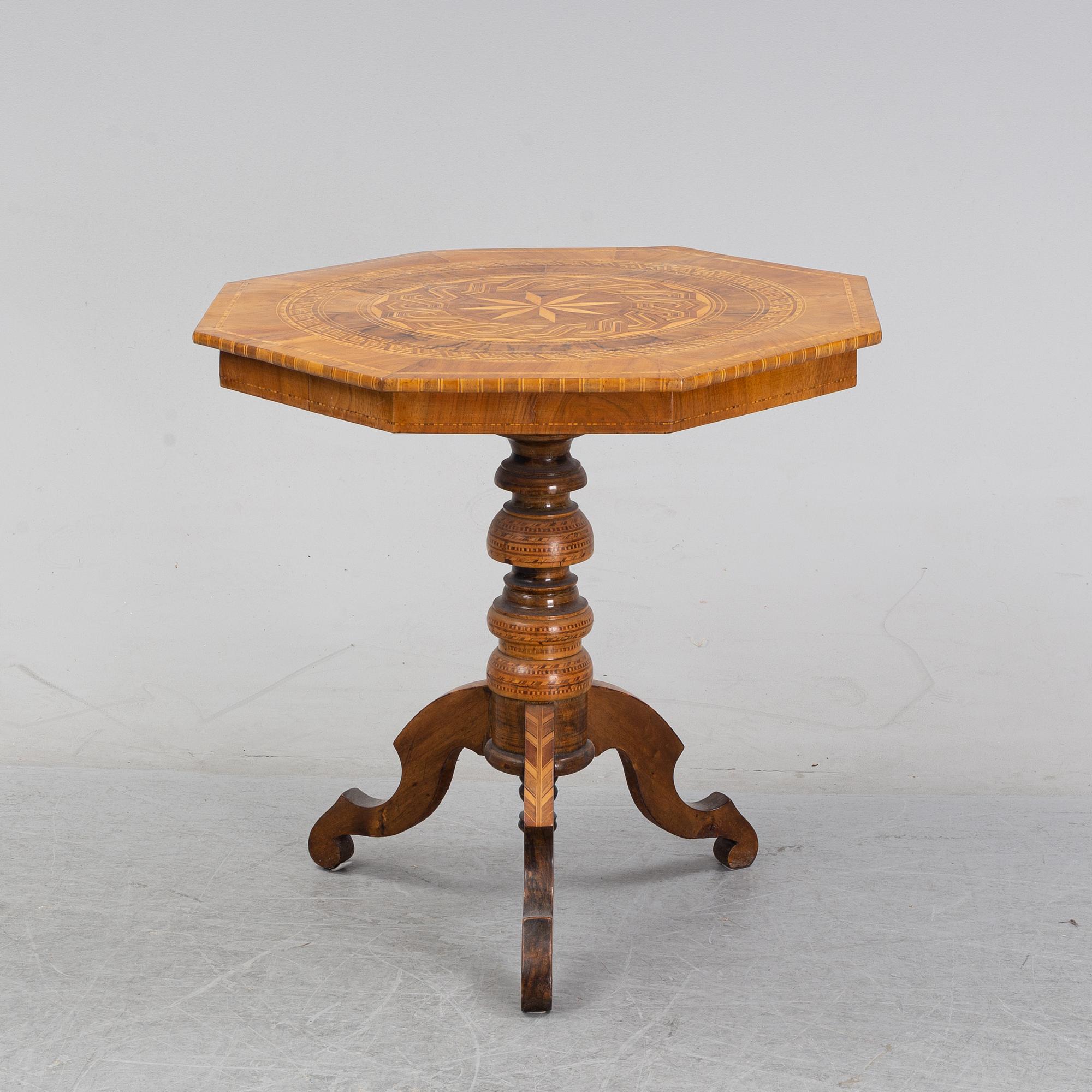 Salongsbord, 1900-tal.