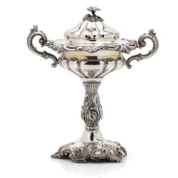 Bowl with lid, silver, Sweden, 1865.