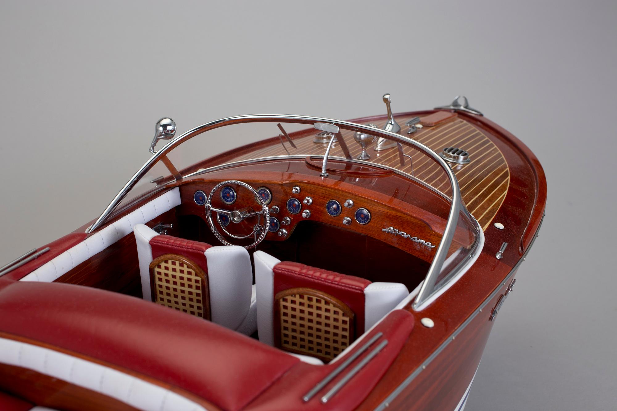 FARTYGSMODELL, "Riva Aquarama", 2000-tal.