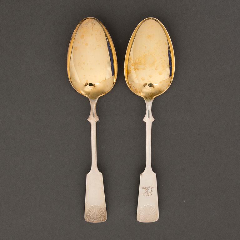 A 48-pcs set of silver cutlery with seashell decoration, Finnish hallmarks, Turku and Hämeenlinna 1956-1983.