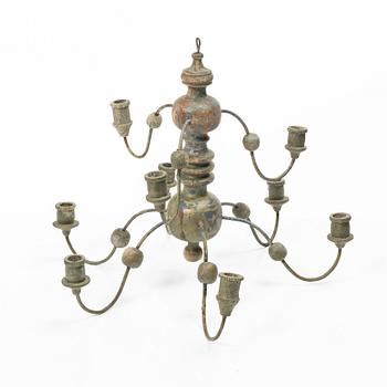 A wooden chandelier, 19th/20th century.