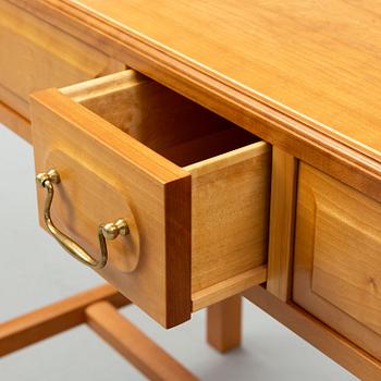 A model 821 sideboard by Josef Frank for Firma Svenskt Tenn.