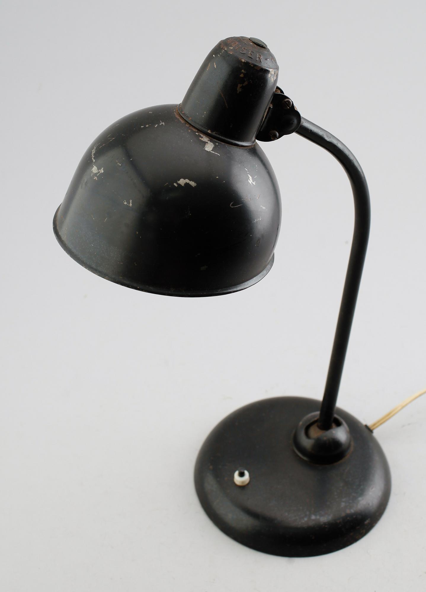 BORDSLAMPA, Christian Dell, Gebr. Kaiser Dell, Tyskland, formgiven 1934.