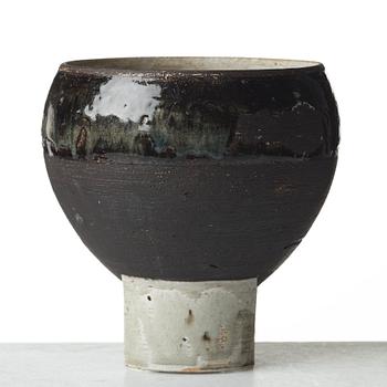Carl-Harry Stålhane, a unique stoneware jar, Rörstrand, Sweden 1960's.