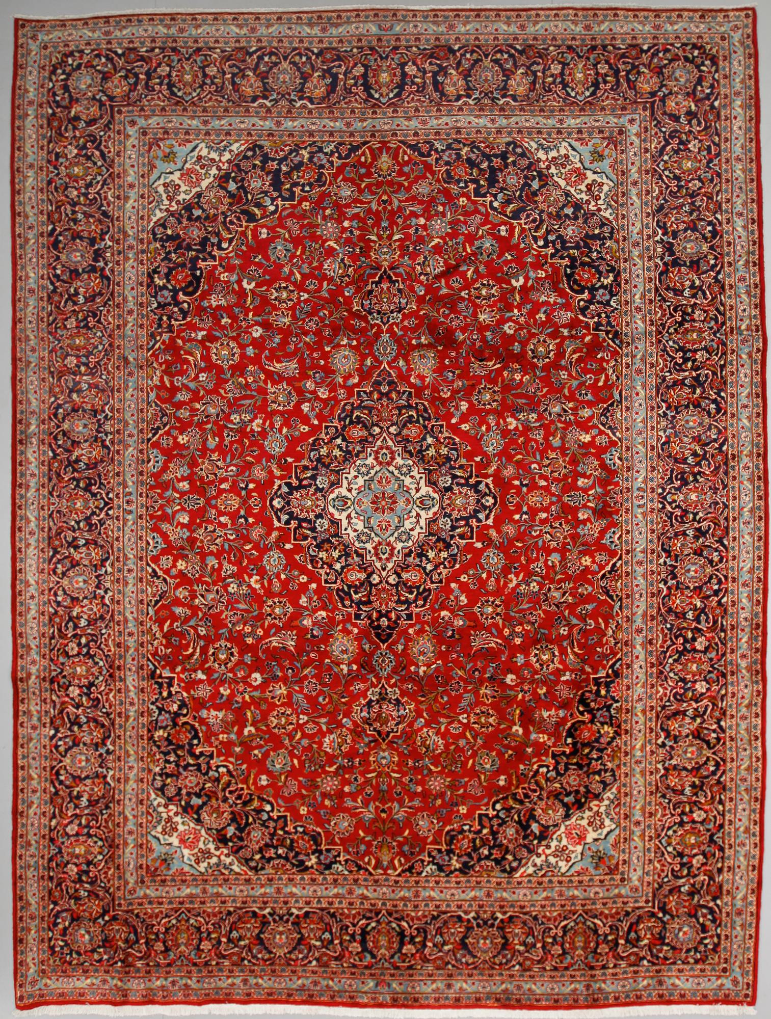 MATTA, Ardekan, old, ca 407 x 300 cm.