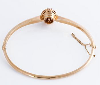 ARMRING, med opal och orientaliska pärlor, Gustav Dahlgren & Co, Malmö, 1917.