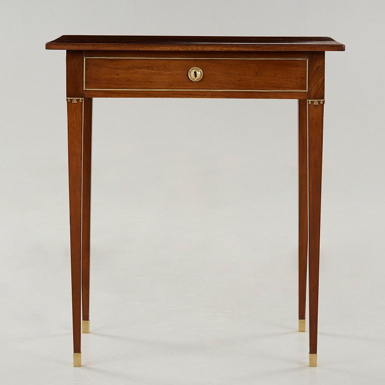 A late Gustavian late 18th century table.