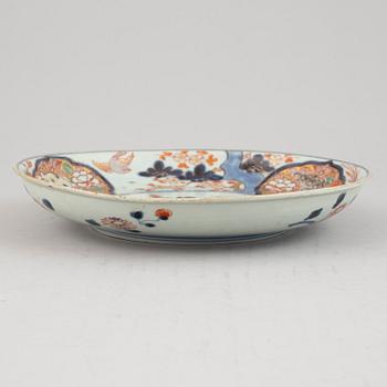 A Japanese dish, Edo period (1603-1868), 18th century.