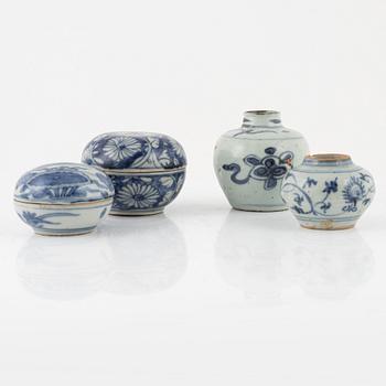 Two blue and white jars and two blue and white boxes, late Ming dynasty, 17th Century.