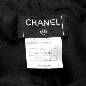 CHANEL, a pair of black and cashmere wool pants. Size 36.