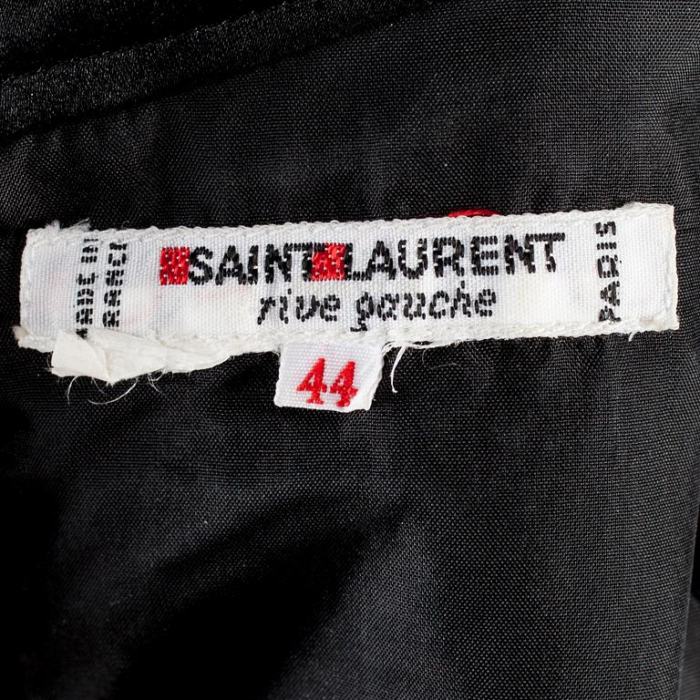 TUNIKA, Yves Saint Laurent.