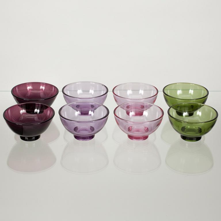 DESSERTSKÅLAR, 8 st, glas, Karhula-Iittala, 1900-talets mitt.