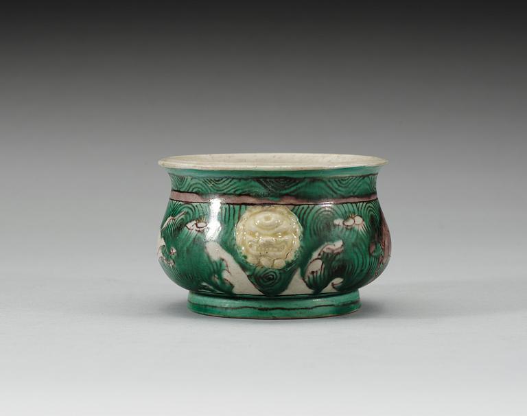 A Wucai censer, Qing dynasty, 17th Century.