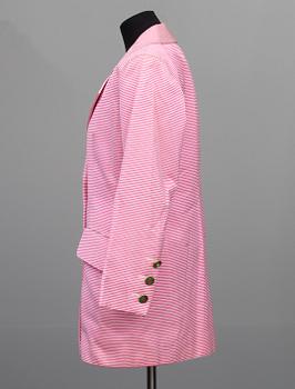 KAVAJ, Yves Saint Laurent.