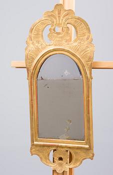 SPEGEL, rokoko, hallstämplad, troligen Norrköping, 1700-talets senare hälft.