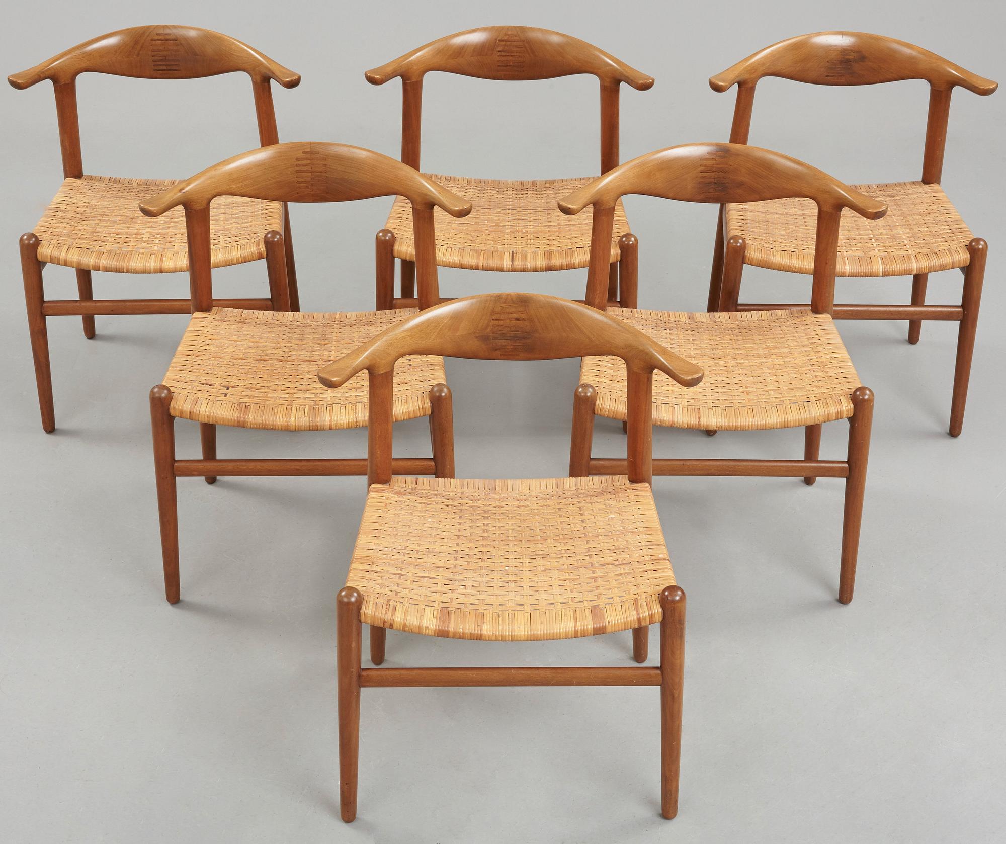 Hans J. Wegner, "Kohornsstolen/ Cowhorn chair", sex stycken, "JH-505", Johannes Hansen, Danmark 1950-60.