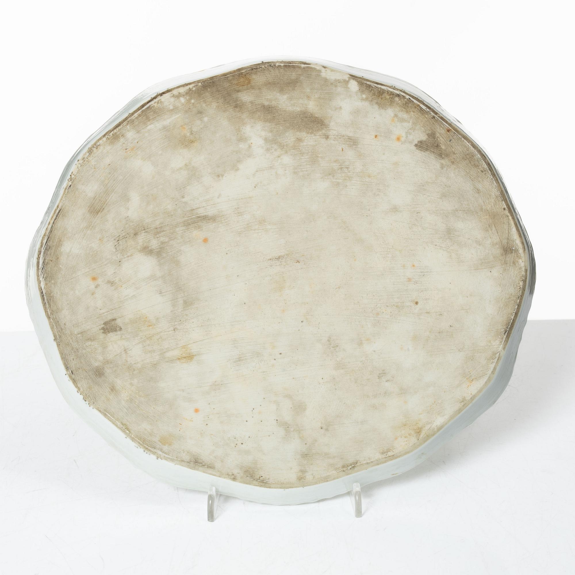 A Chinese famille rose porcelain tray, 20th century.