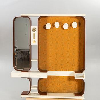 An Italien 1960+/70s hall furniture.