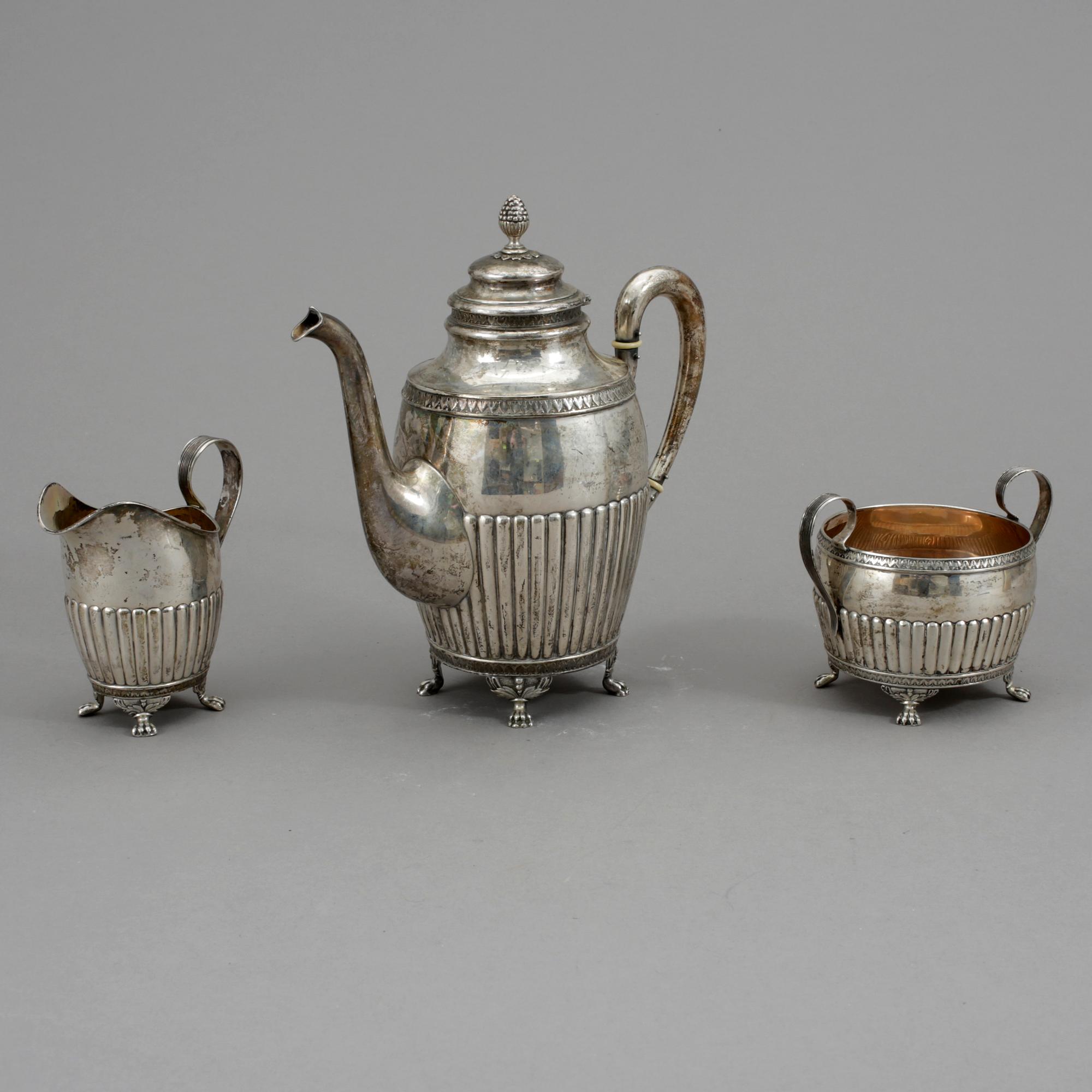 KAFFESERVIS, 3 delar, silver, empirestil, KG Markströms AB, Uppsala 1929. Tot ca 915 gram.