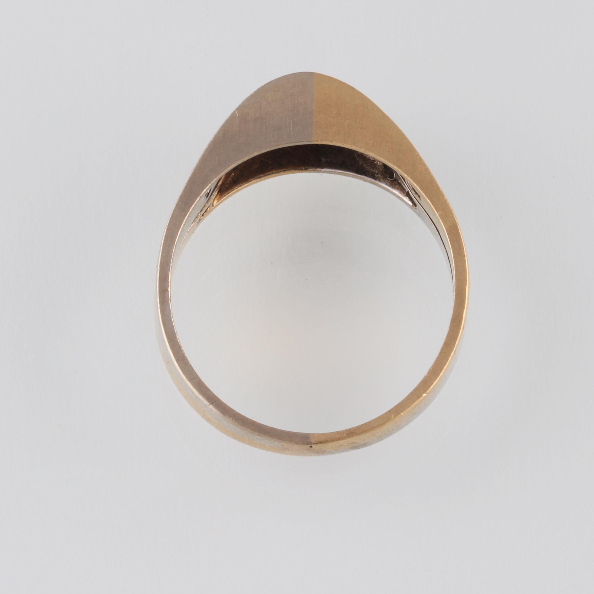RING, 18K guld med åttkantslipade diamanter och carréslipade rubiner. Vikt 3,5 gram.
