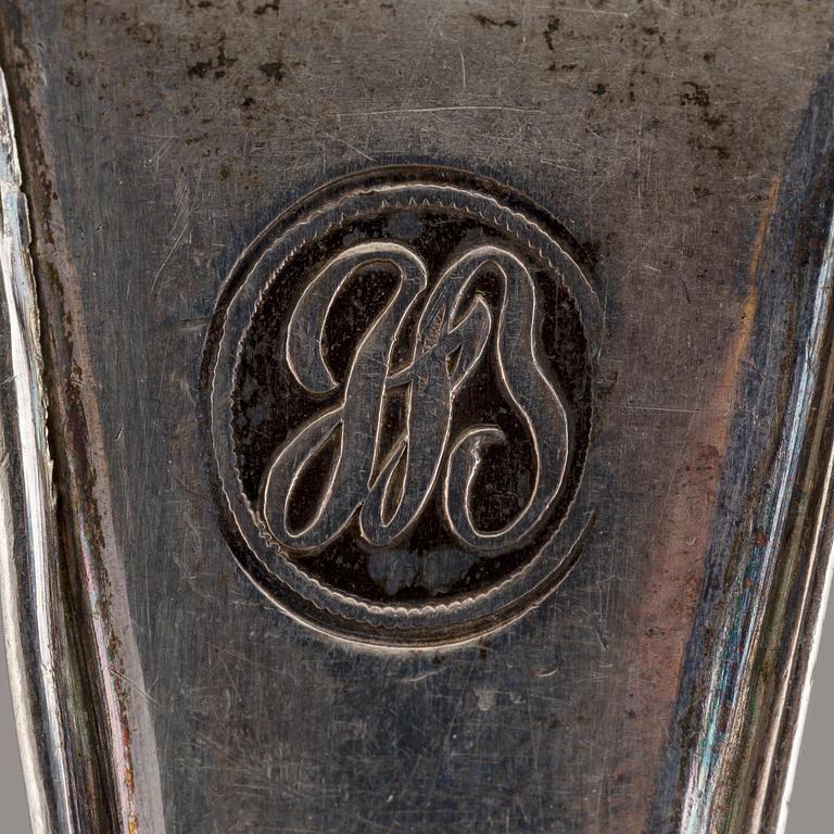 5+1 swedish silver dessert forks, including mark of Petter Julin, Köping 1761.