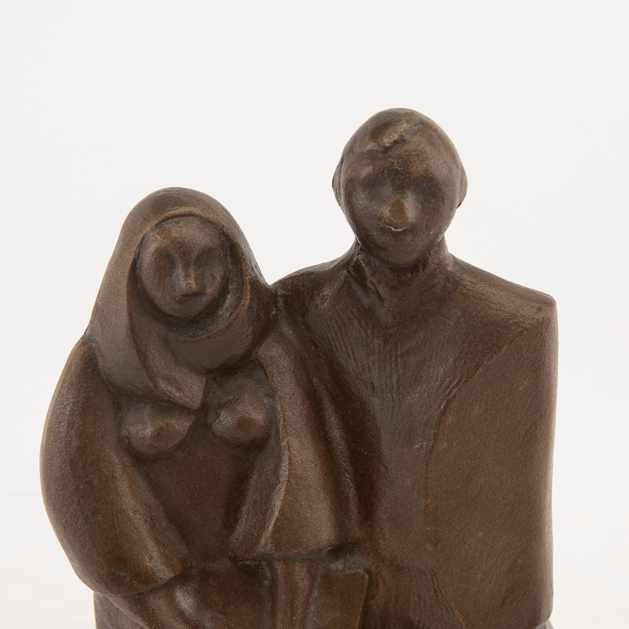 Eric Elfwén, skulptur signerad Mönsterås gjuteri.