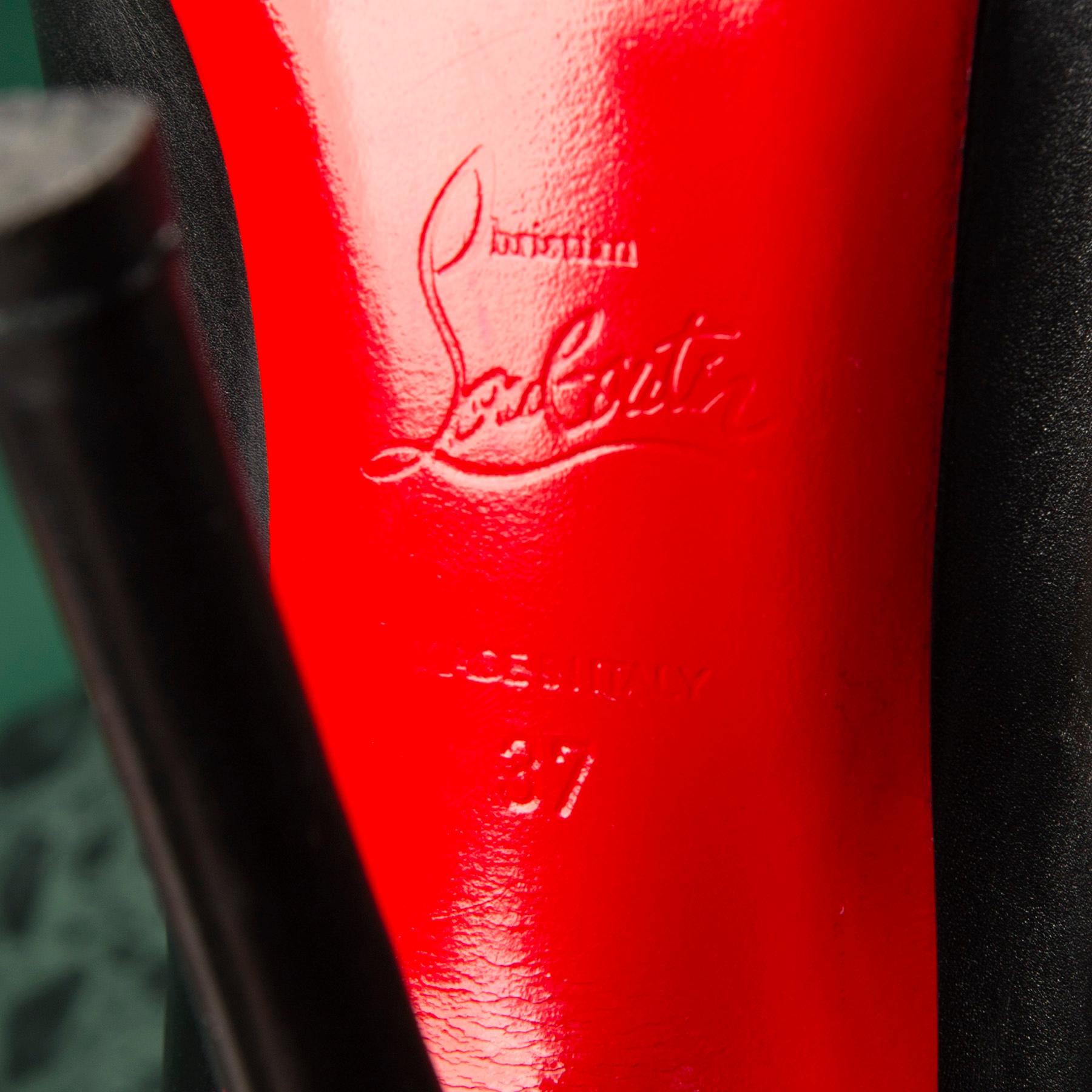 SKOR, CHRISTIAN LOUBOUTIN,  storlek 37.