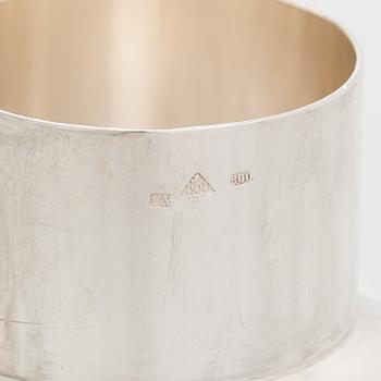 A silver cocktail shaker, Czechoslovakia 1945-1949.