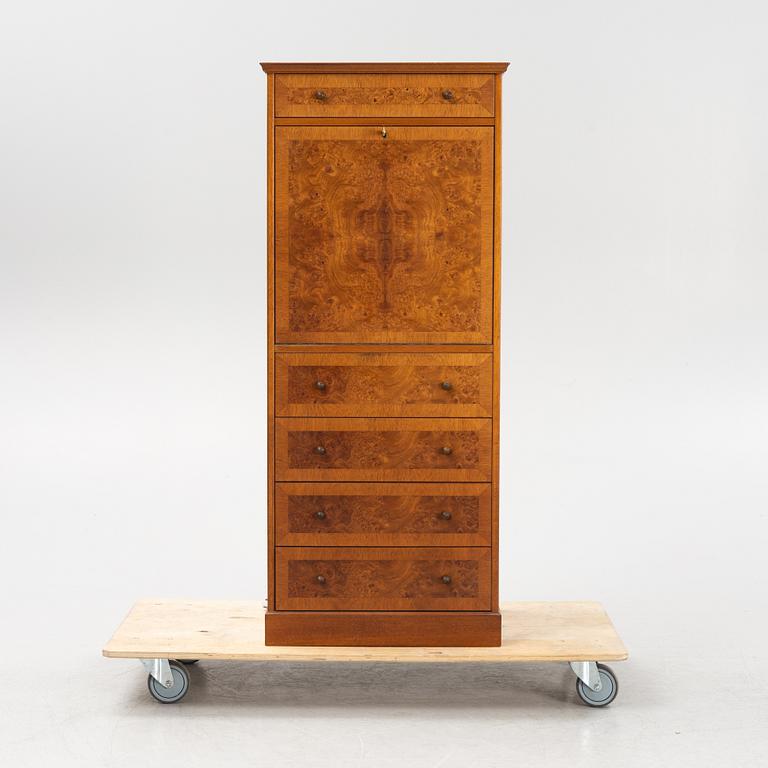 A bar cabinet, first half of the 20th century.