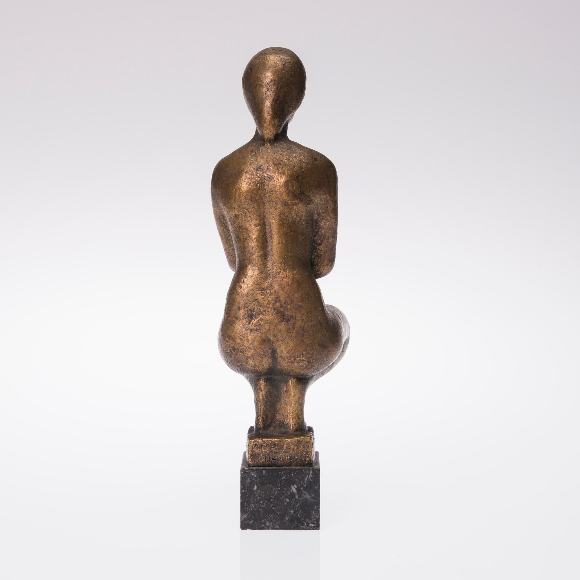 ANU MATILAINEN, skulptur, brons, signerad, daterad 1979-94 och numrerad VI/VII.