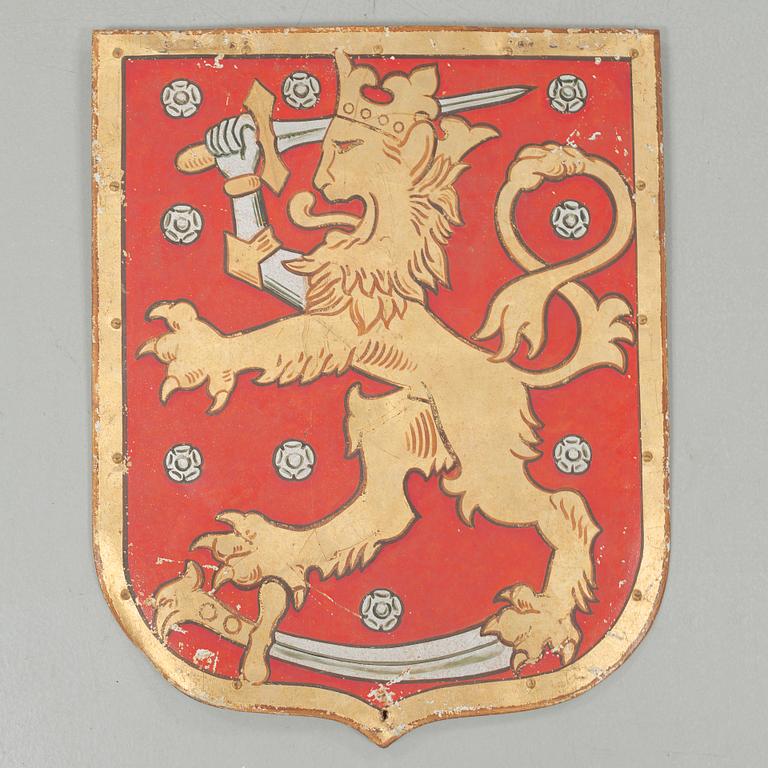 FINLANDS RIKSVAPEN, målad plåt, 1900-talets första hälft.