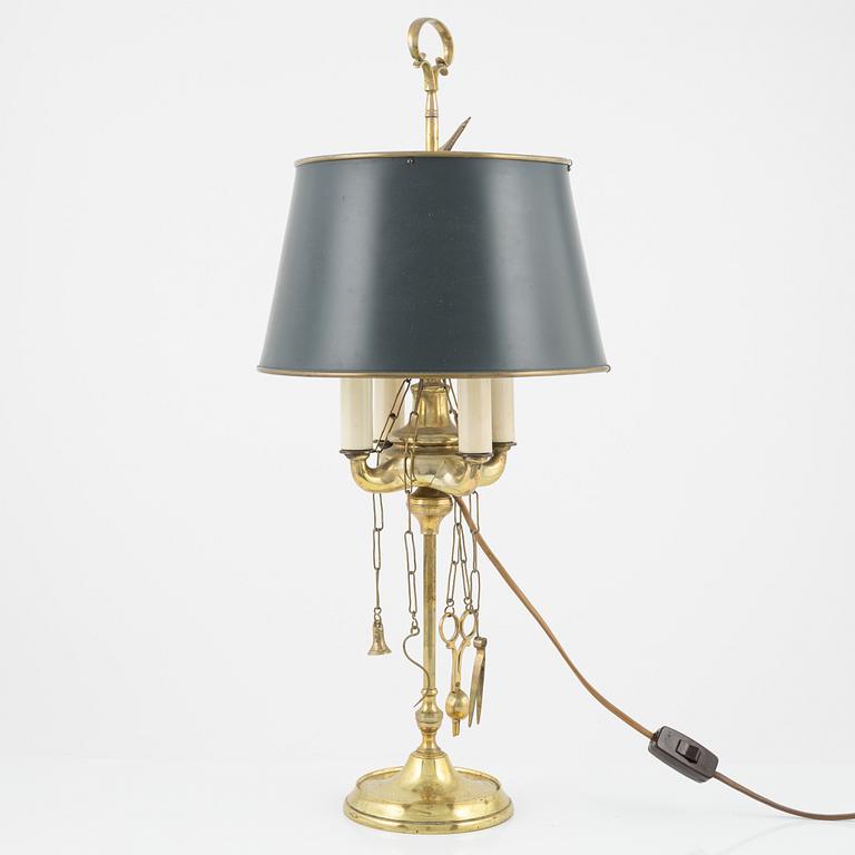 A library table lamp, 20th century.