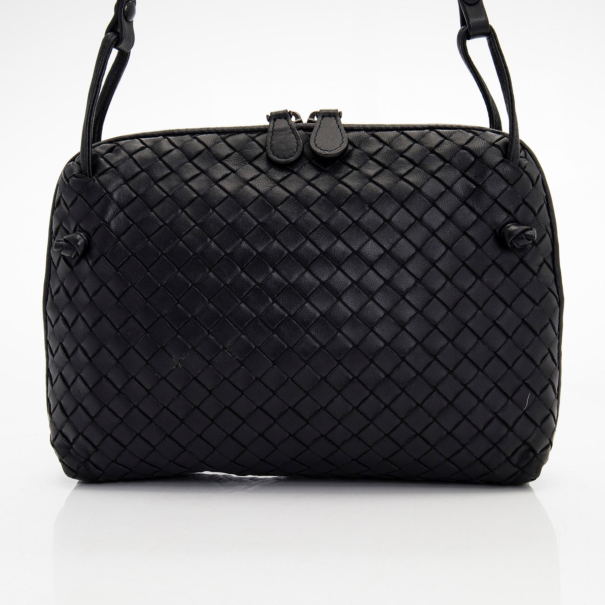 Bottega Veneta, a 'Nodini' bag.