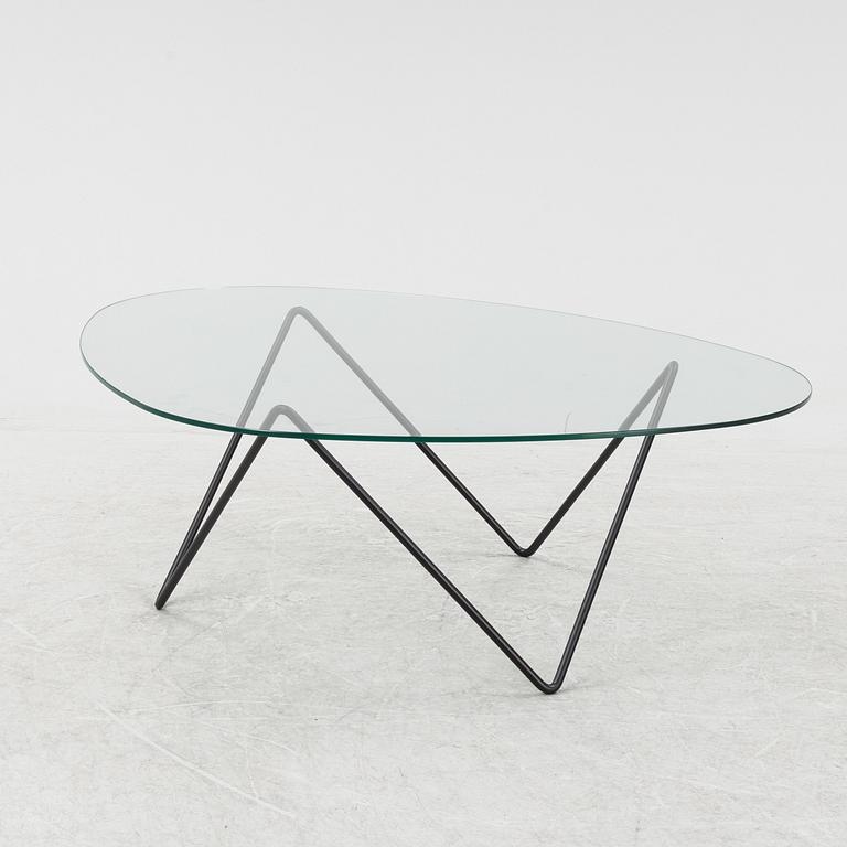 Barba Corsini & Ruiz Millet, soffbord, "Pedrera", Gubi, Danmark.