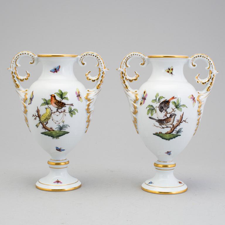 a pair of porcelain urns by Herend Hungary in the second half of the 20th century.