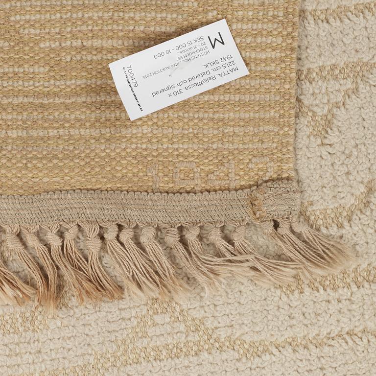 MATTA. Reliefflossa. 310 x 221,5 cm. Daterad och signerad 1942 SKLK.