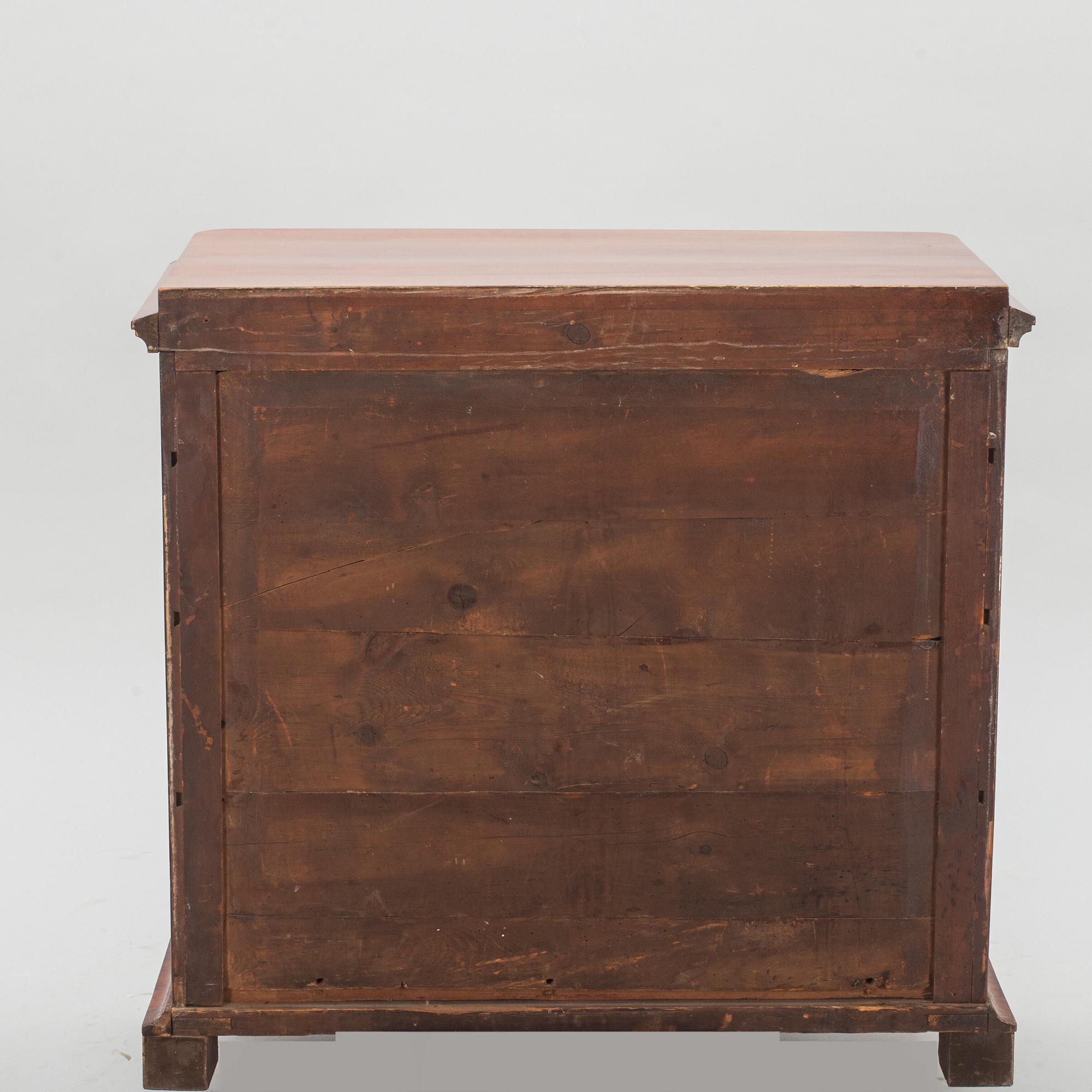 BYRÅ, senempire, 1800-talets mitt.