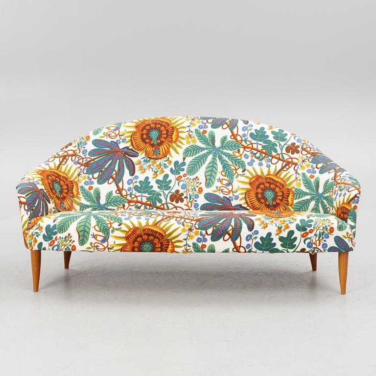 Kerstin Hörlin-Holmquist, a 'Paradiset' sofa, Triva, Nordiska Kompaniet, Sweden.