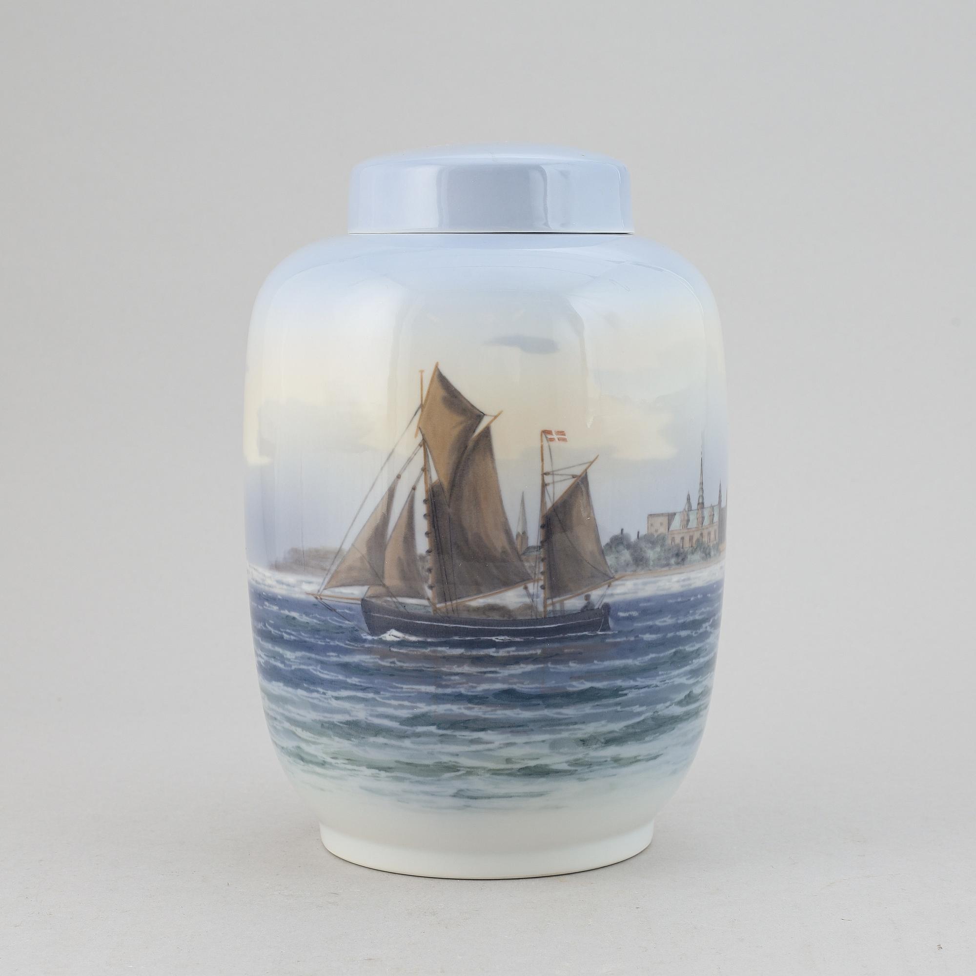 A porcelain vas from Royal Copenhagen, Denmark.