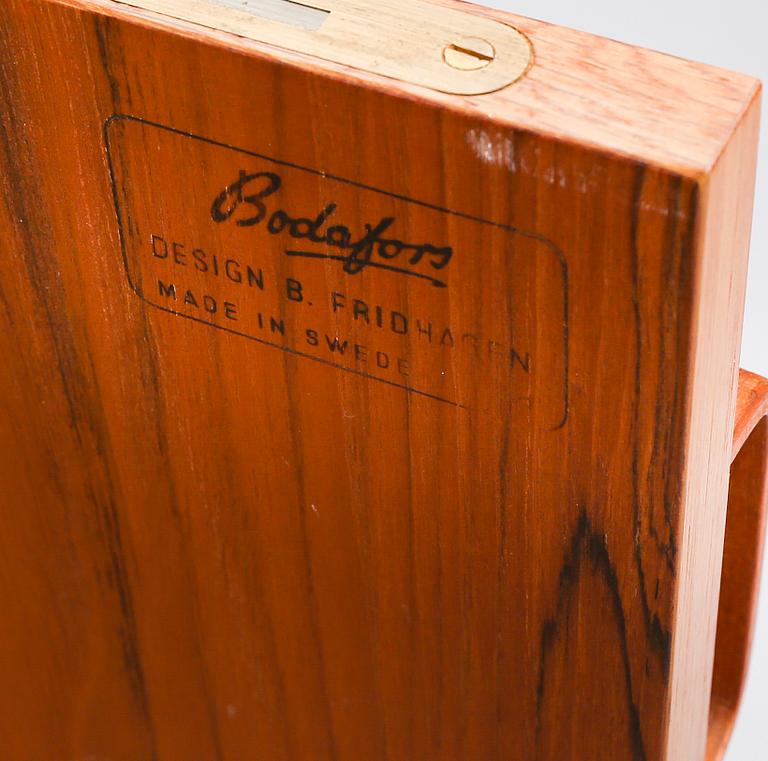 SIDEBOARD, Bertil Fridhagen, Bodafors, 1900-talets andra hälft.