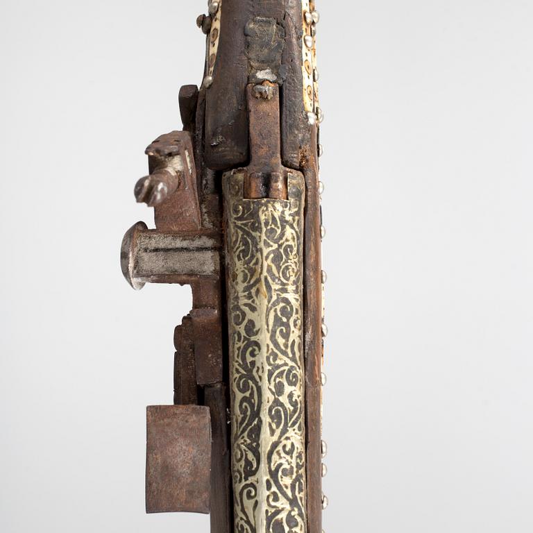 a 19/20th century musket, probably from north africa.