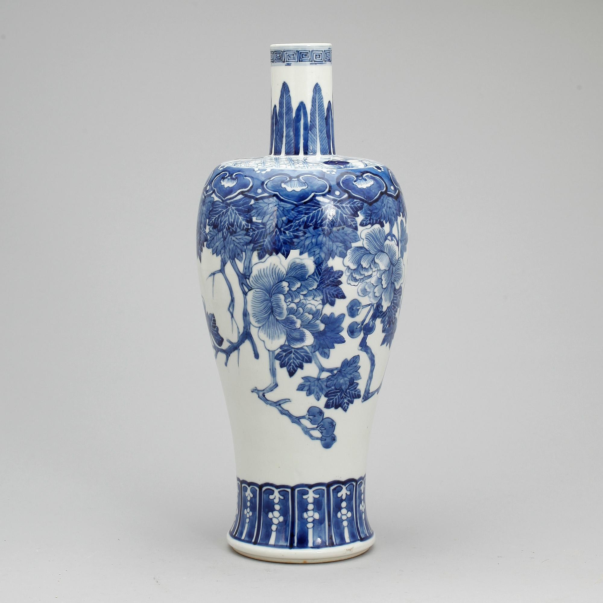 VAS, porslin, Kina, 1800-tal.