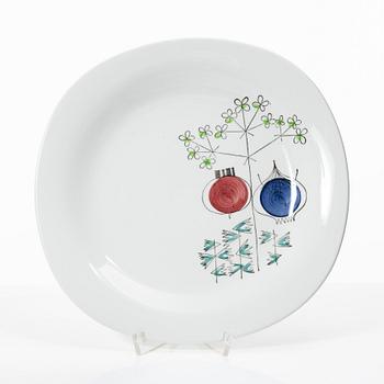 Marianne Westman, twelve service pieces, 'Picknick' and 'Pomona', Rörstrand.